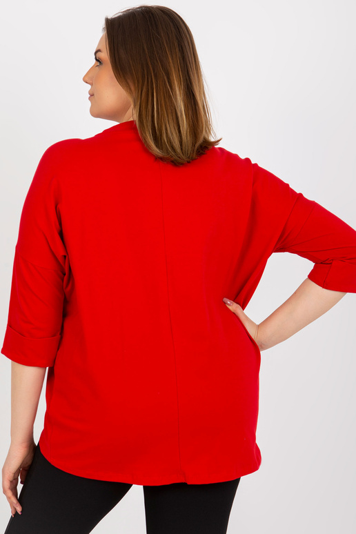 Punane pluss suuruses pärlite ja...