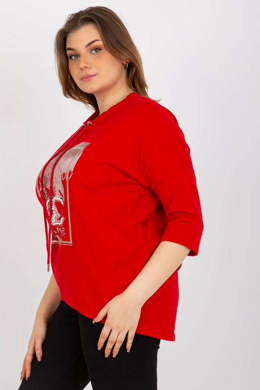 Punane pluss suuruses pärlite ja...