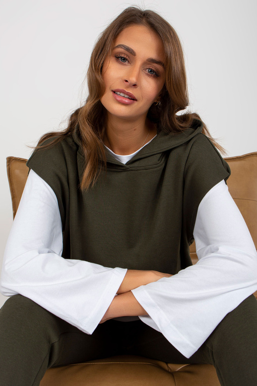 Khaki värvi kolmeosaline vabaaja...