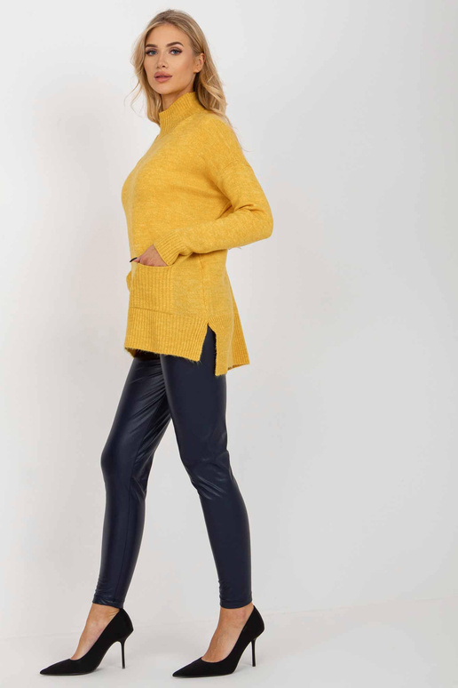 Kollane pikk oversize sviiter taskute...