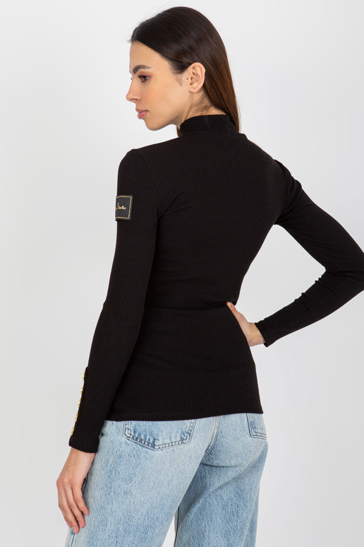 Must liibuv pluus triibulise...