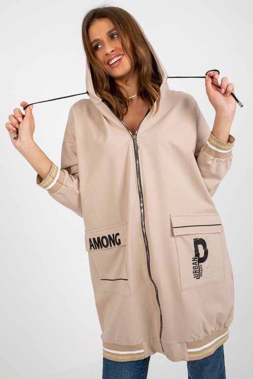 Beež pikk kapuutsi ja taskutega...