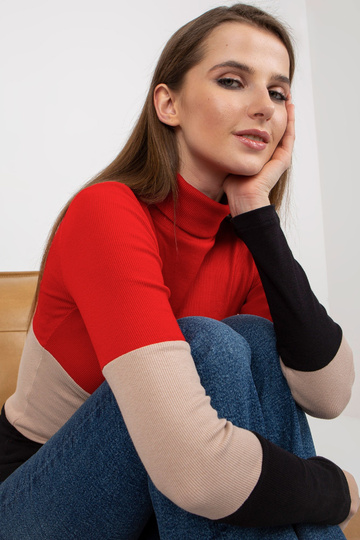 Punane ja must triibulise... 2