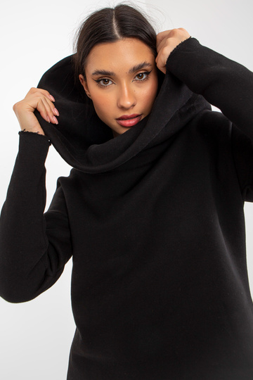 Must basic dressipluusi...