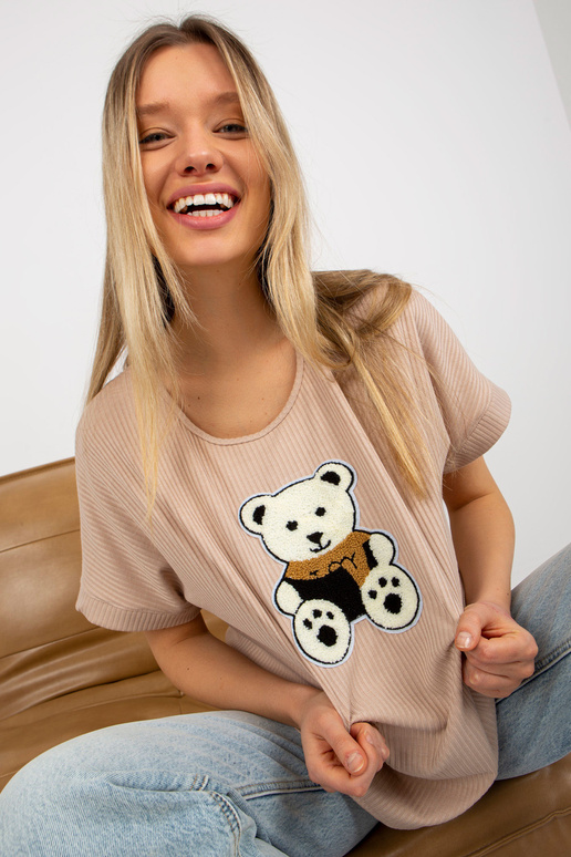 Beež naiste oversize pluus triibulise...