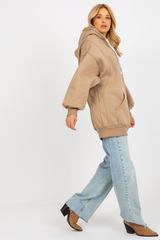 Tumebeež pikk oversize lõikega...