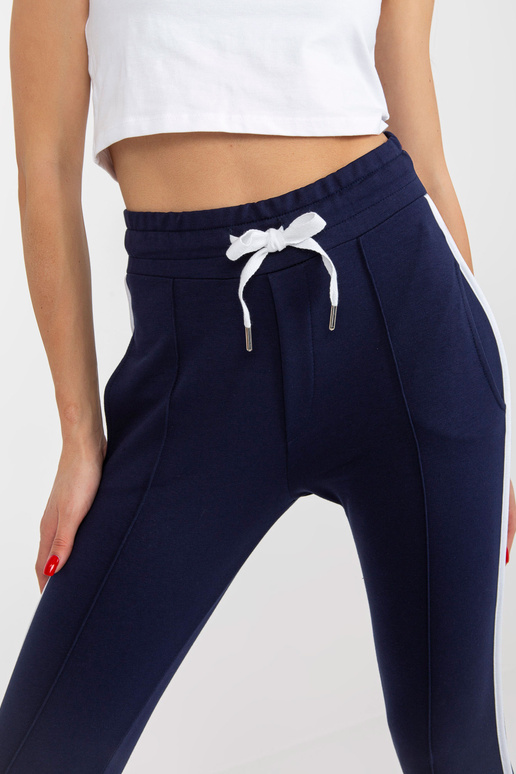 Tumesinised põhilised dressipüksid...