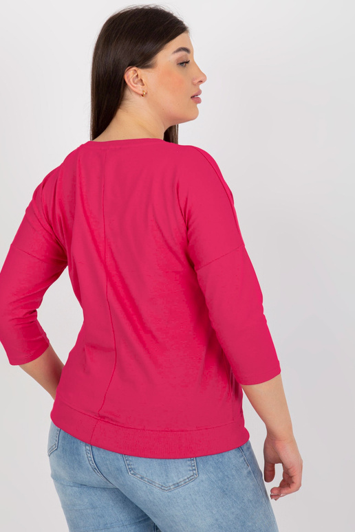 Fuksia värvi naiste suures suuruses...