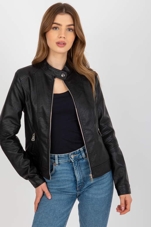 Must naiste ökonahast taskutega biker...