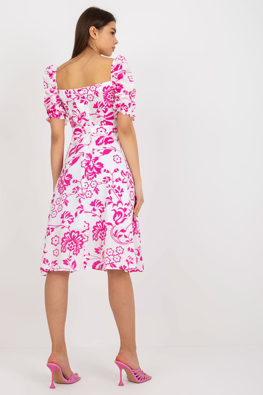 Valge ja fuksia värvi laienev kleit...