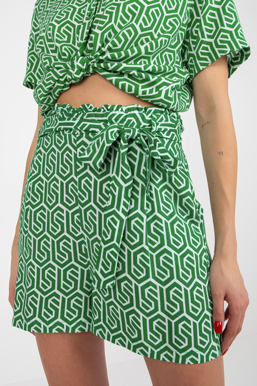 Rohelise mustriga vabaaja lühikesed...