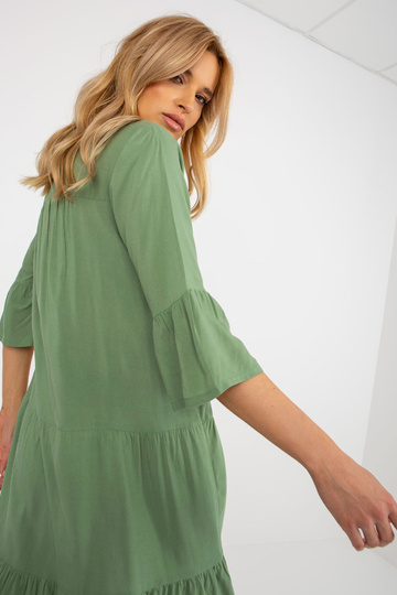 Khaki värvi volangidega... 2