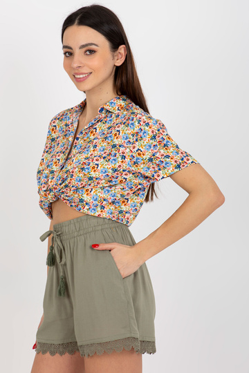 Khakivärvi ujuvad vabaaja... 2