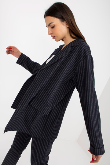 Meresinine elegantne...