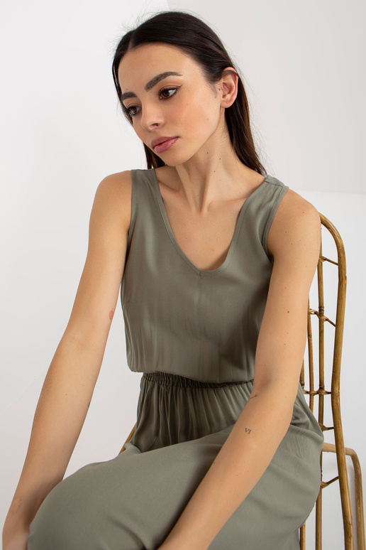 Khaki värvusega maksikleit,... Khaki värvusega maksikleit,...