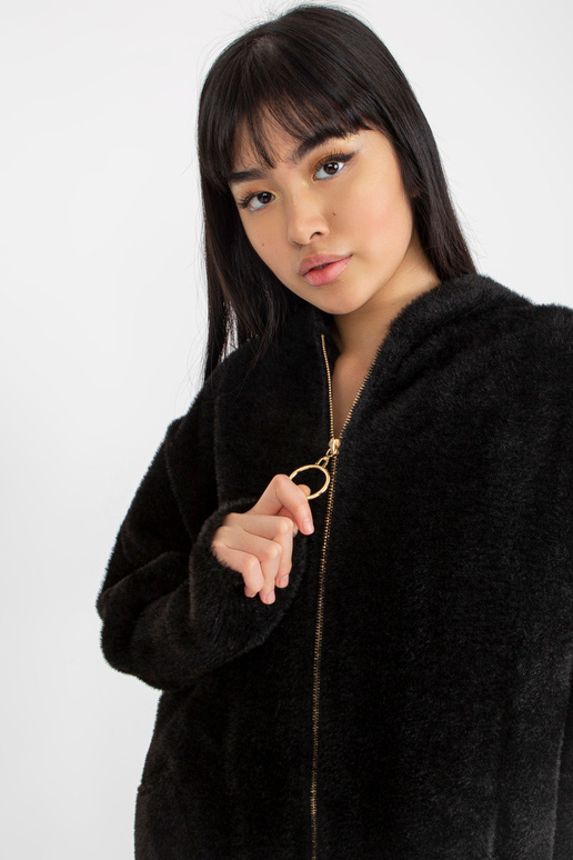 Must lahtine kapuutsi ja taskutega...