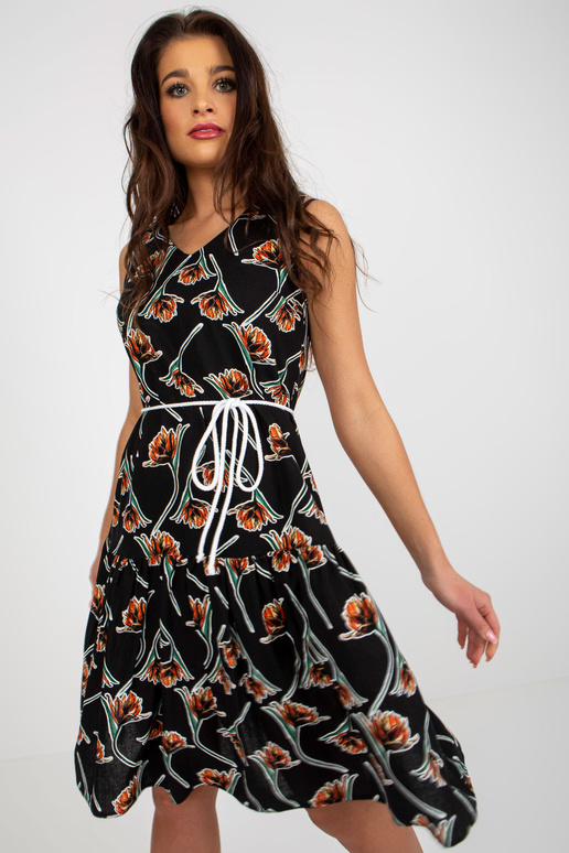 Must põletatud lilleline linane kleit Must põletatud lilleline linane kleit