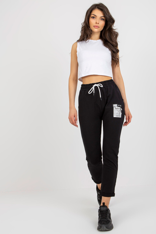 Mustad naiste pahkluu dressipüksid