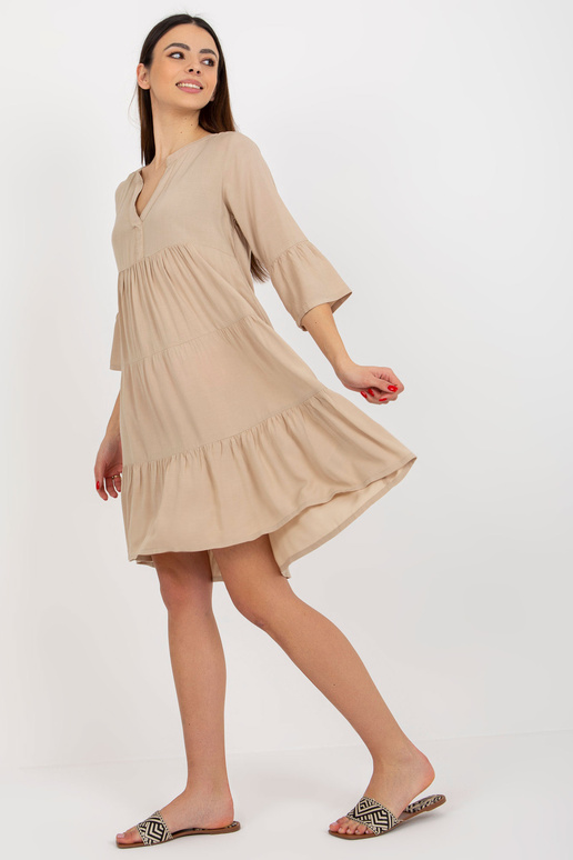 Beež volangiga suvekleit oversize...