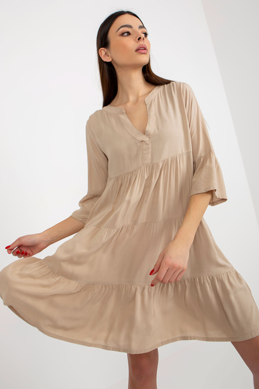 Beež volangiga suvekleit oversize...