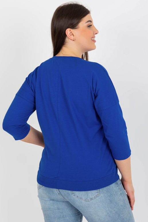 Tumesinine pluss suuruses pluus trüki...