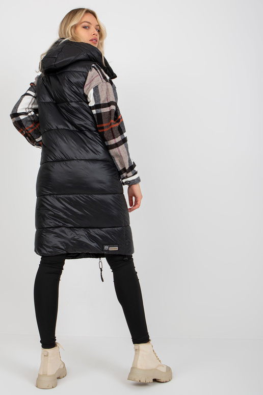 Must pikk kapuutsiga sulevest VÄRSKE...