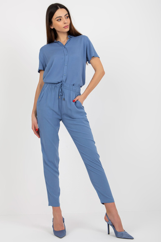 Sinised riidest suvepüksid alamköites