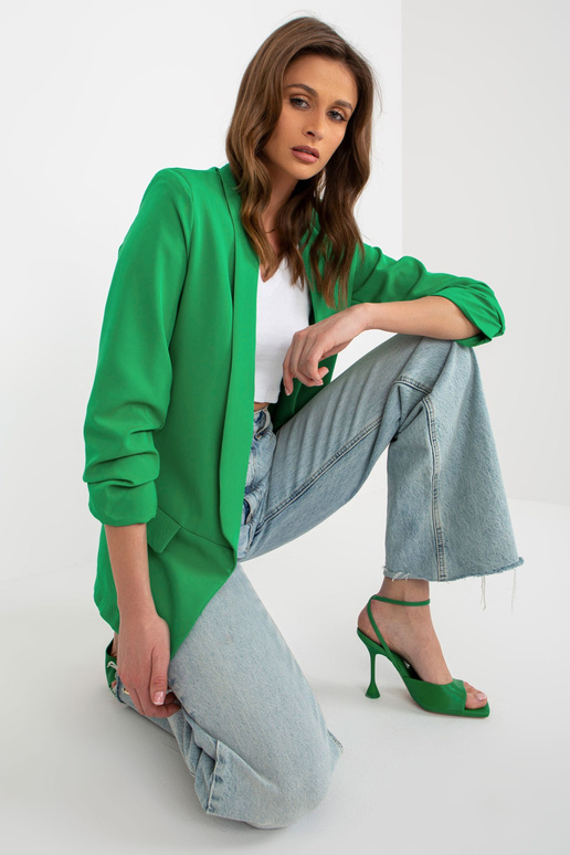 Roheline volangidega varrukatega...