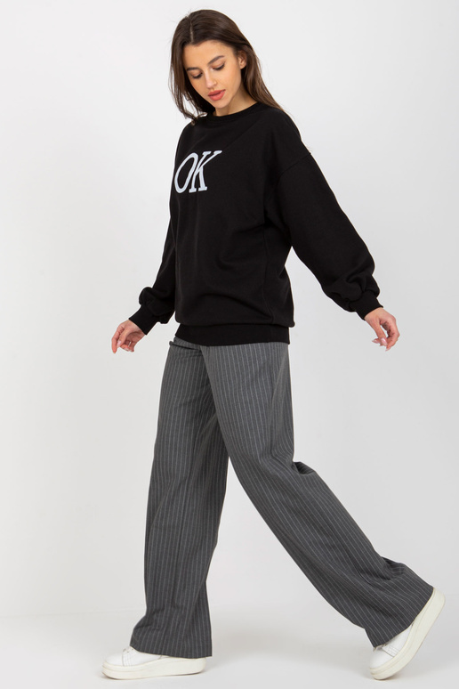 Must avara liibumisega oversize...