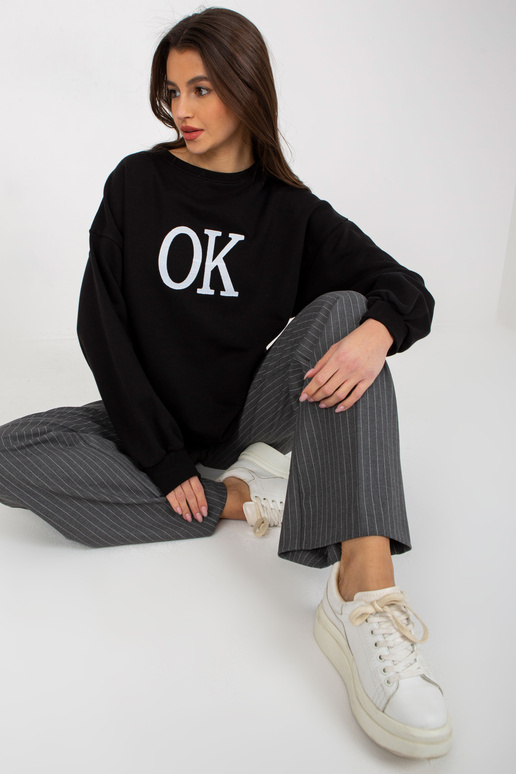 Must avara liibumisega oversize...