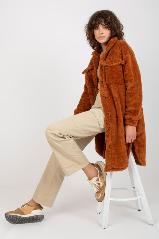 Helepruun pikk karvane taskutega särk...