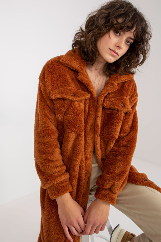 Helepruun pikk karvane taskutega särk...