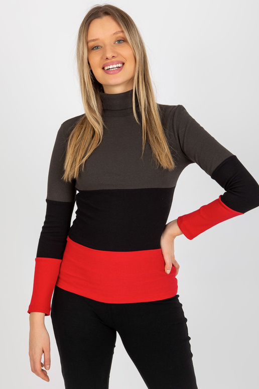 Khaki-punane liibuv põhipluus...