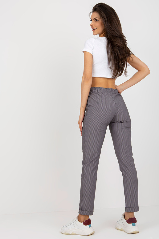 Lilla riidest triibulised püksid ilma...