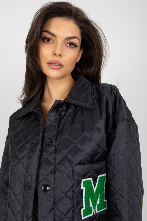 Must üleminekuaegne tepitud jakk kraega