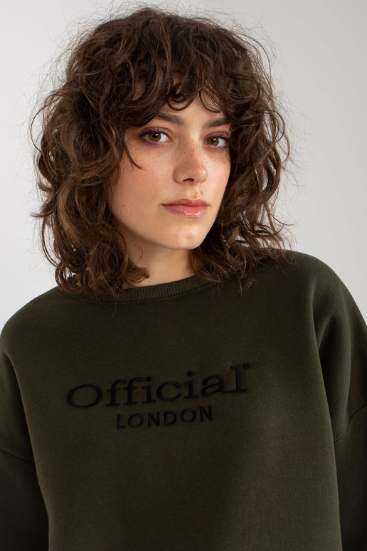 Khaki kaheosaline plaastritega... Khaki kaheosaline plaastritega...