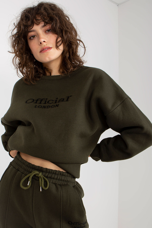 Khaki kaheosaline plaastritega... Khaki kaheosaline plaastritega...