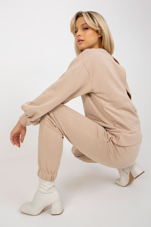 Beež vabaaja komplekt lahtise seljaga...