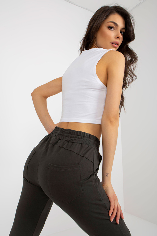 Khaki värvi naiste dressipüksid...