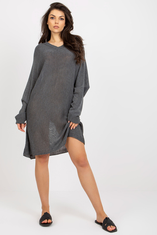 Tumehall V-kaelusega kootud kleit