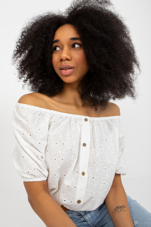 Ecru lühike ažuurse mustriga...