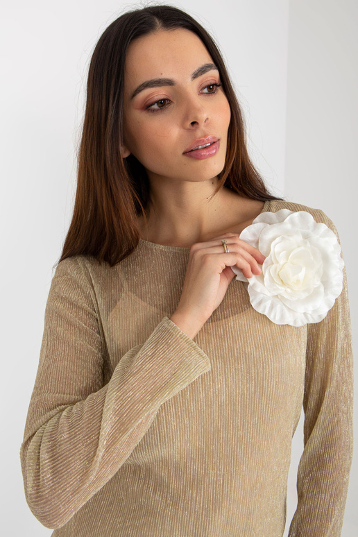 Kuldbeež kaheosaline prossiga pidulik... Kuldbeež kaheosaline prossiga pidulik...