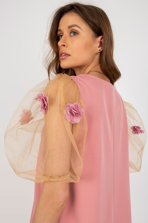 Määrdunud roosa kaameli kokteilikleit... Määrdunud roosa kaameli kokteilikleit...