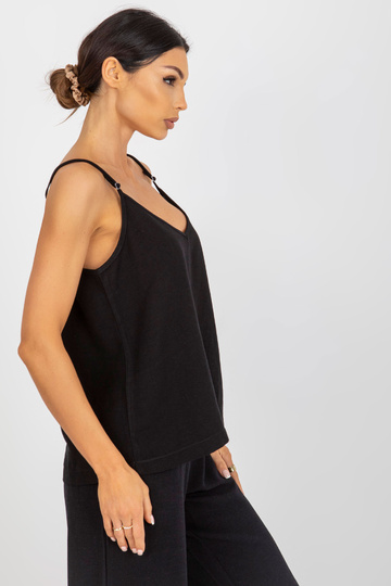 Must naiste V-kaelusega... 2