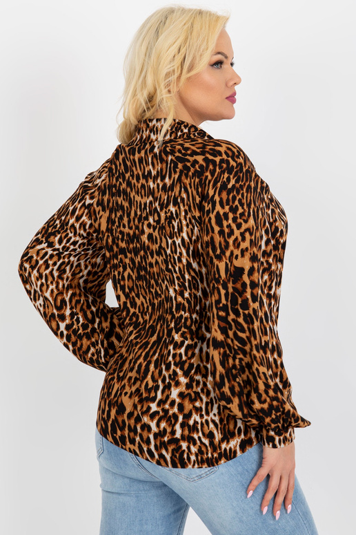 Helepruun ja must plusssuuruses...