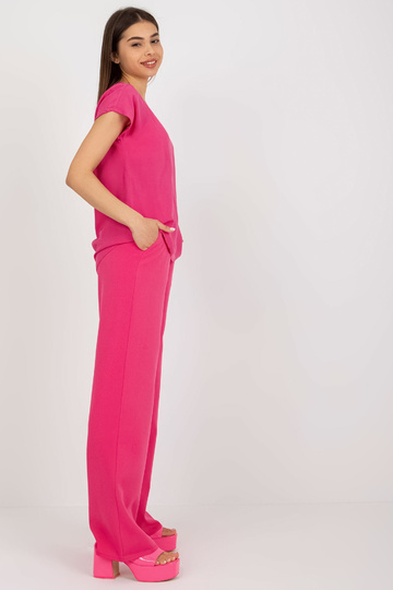 Tumeroosa vabaaja pluus...