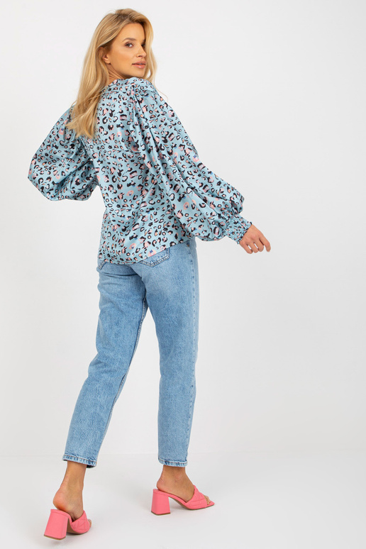 Sinine ja must leopteri särk...