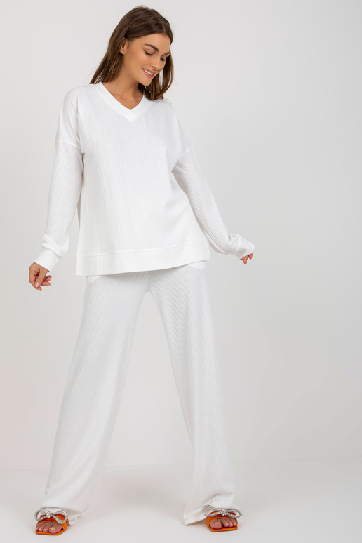 Ecru soonik vabaaja komplekt laiade...