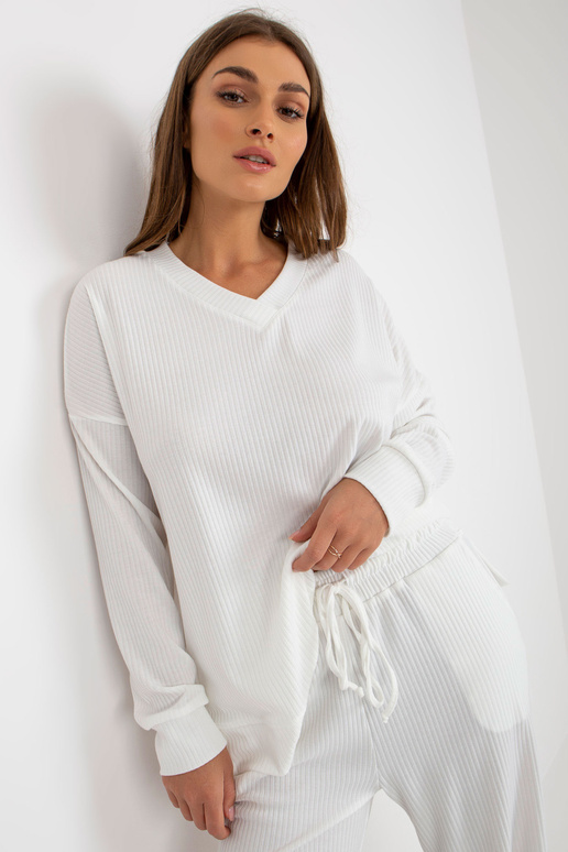 Ecru soonik vabaaja komplekt laiade...