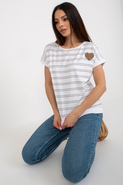 Valge ja pruuni triibuline lühikeste...